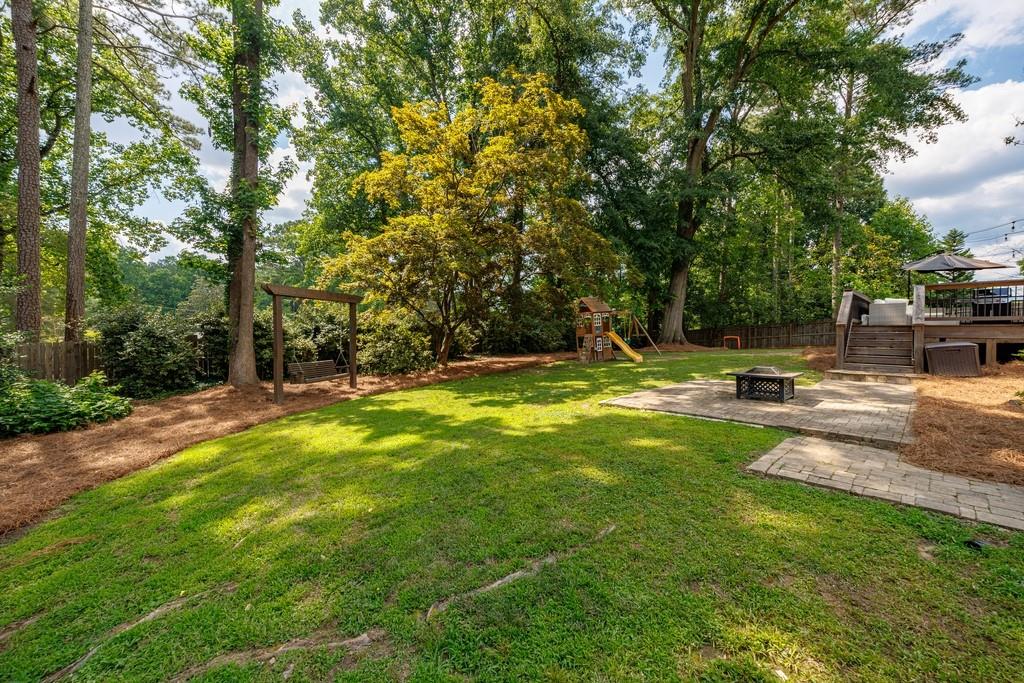 240 E Valley Drive