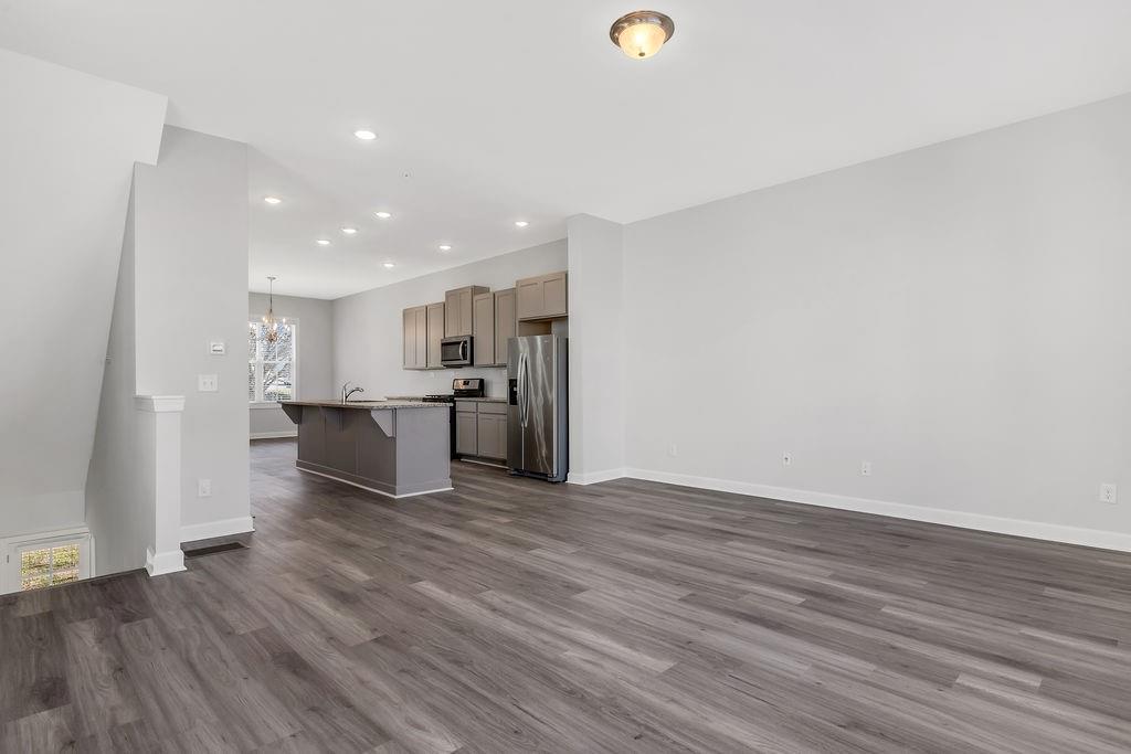 2761 BELL Drive
