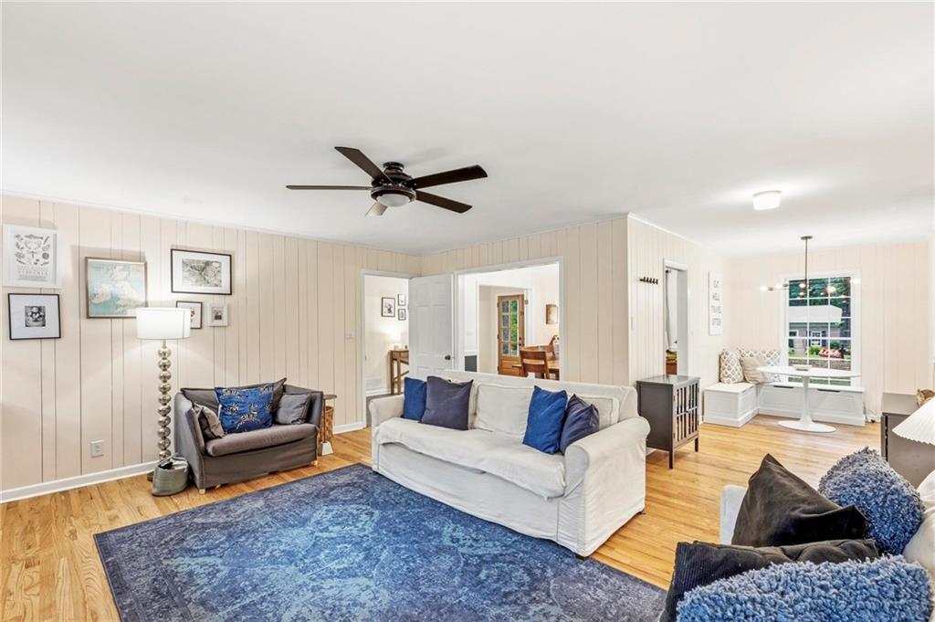 2373 Oxbow Circle
