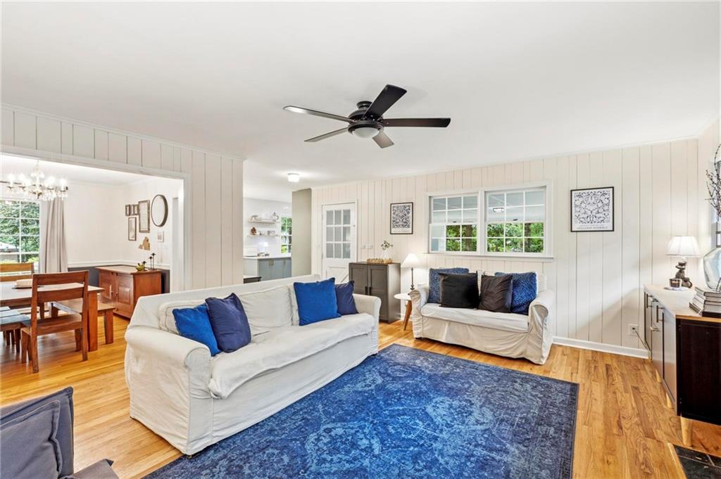 2373 Oxbow Circle