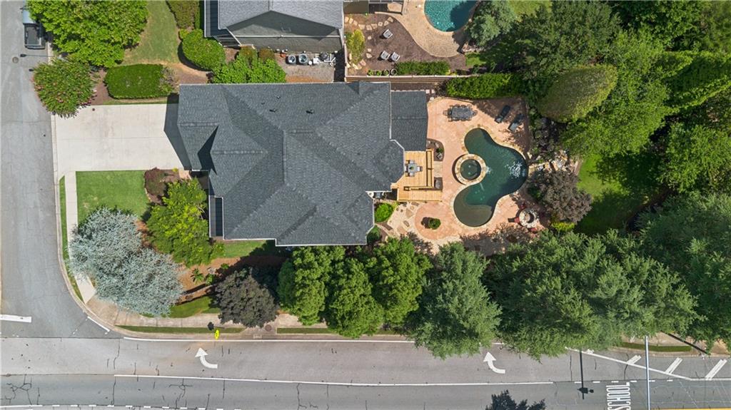 1800 Leighton Lane NE