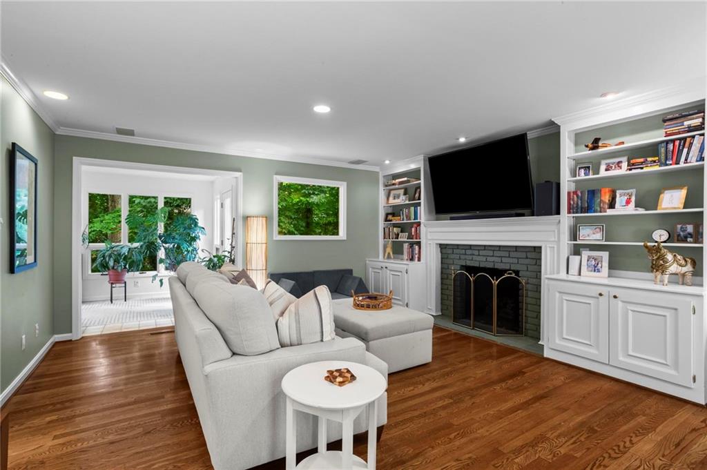 205 Abington Drive
