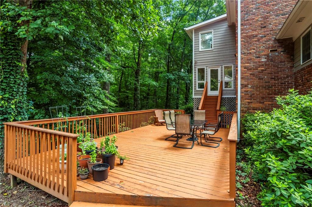 205 Abington Drive