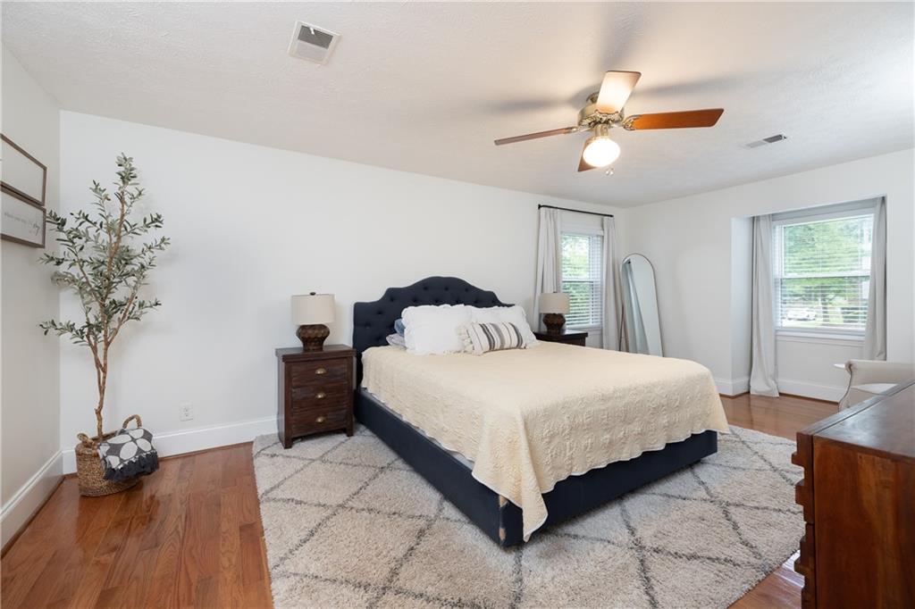2431 Prince Howard Trail