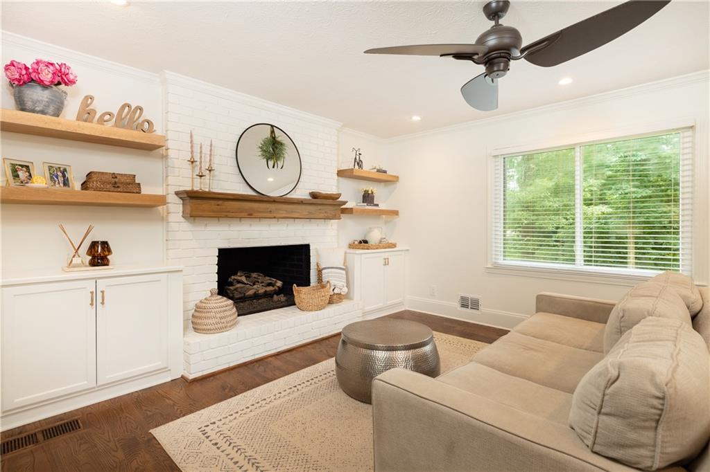2431 Prince Howard Trail