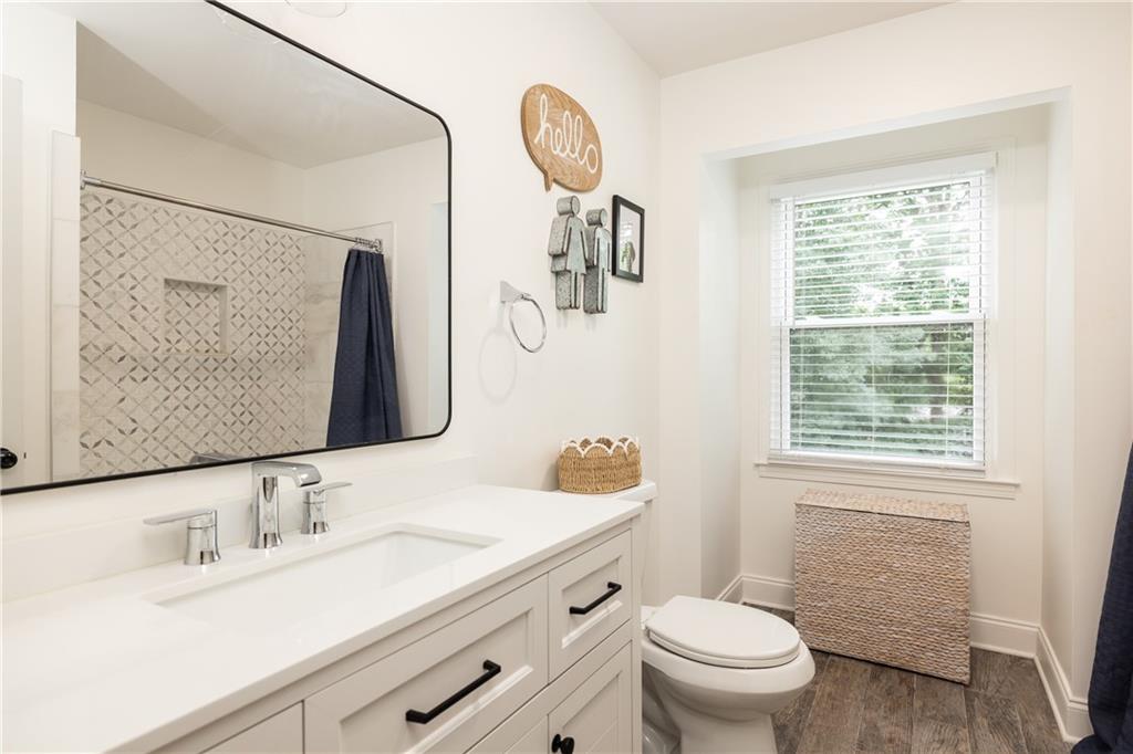 2431 Prince Howard Trail