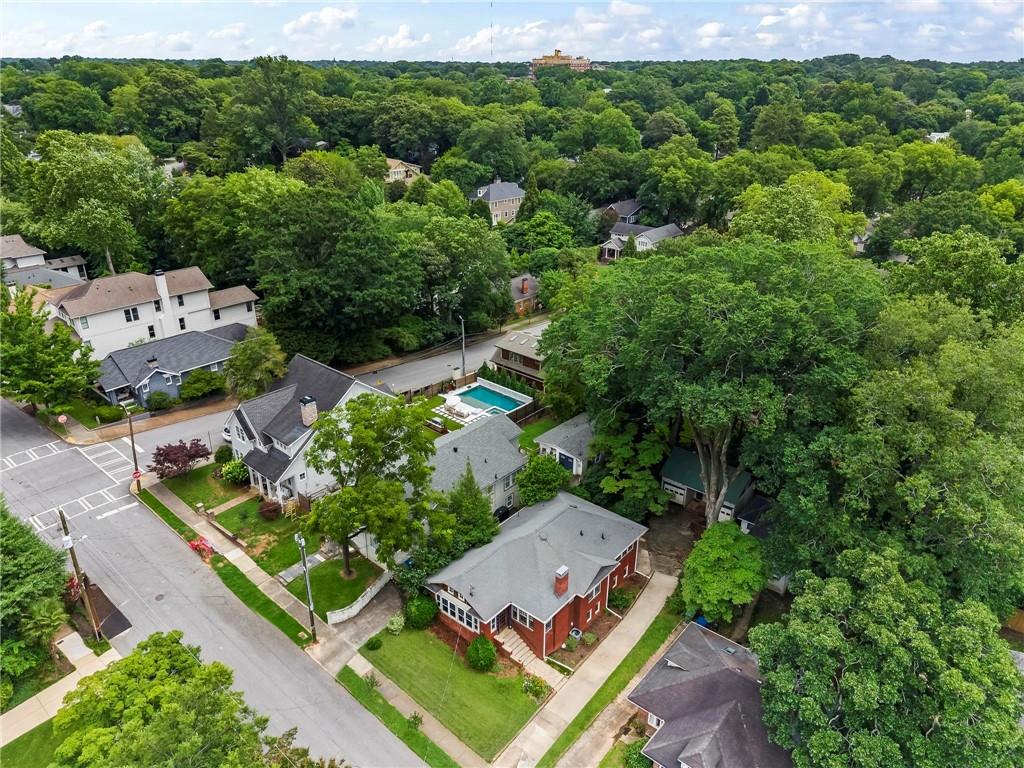 859 Virginia Circle NE