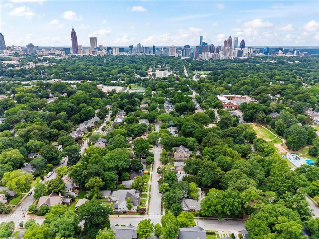 859 Virginia Circle NE