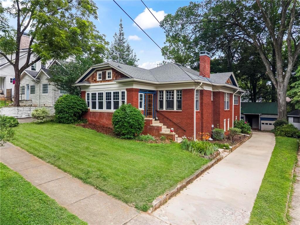 859 Virginia Circle NE