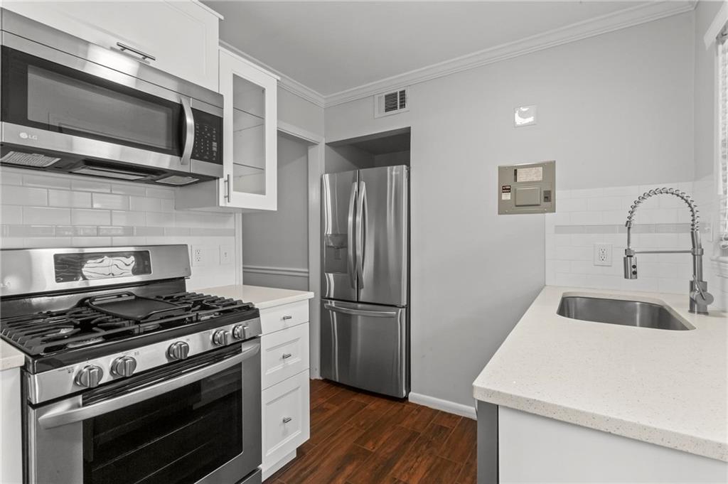 4282 Roswell Road NE Unit B2