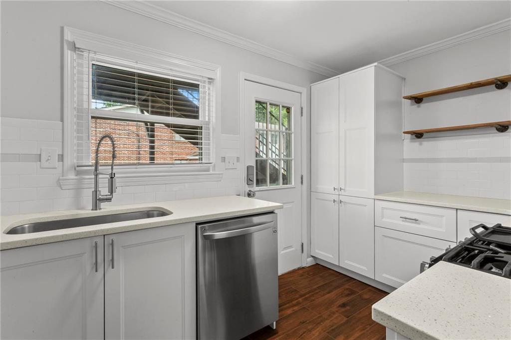 4282 Roswell Road NE Unit B2