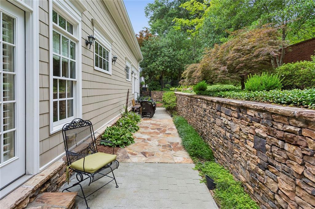 3436 Paces Ferry Circle SE