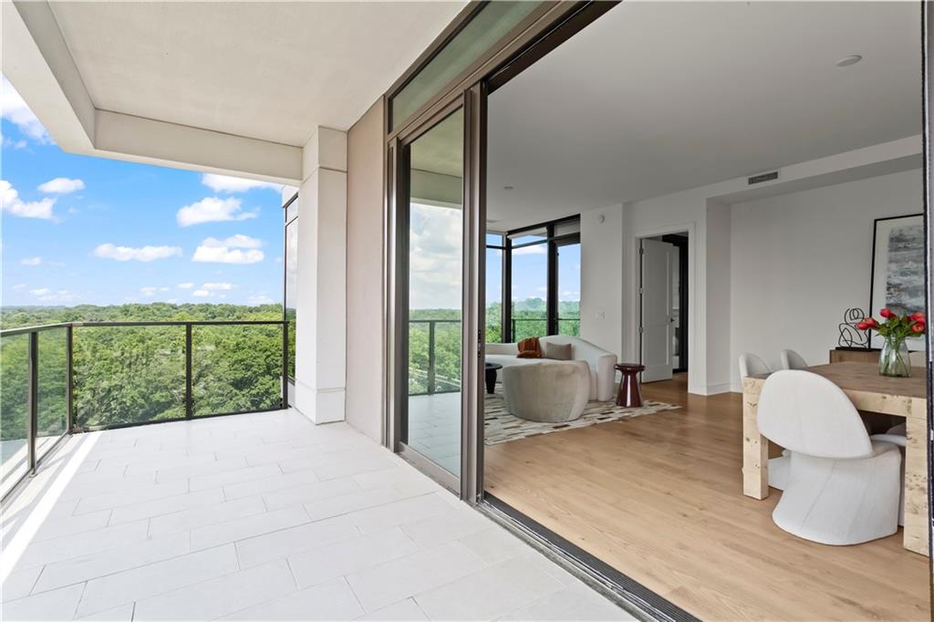 2520 Peachtree Road NW Unit 1003