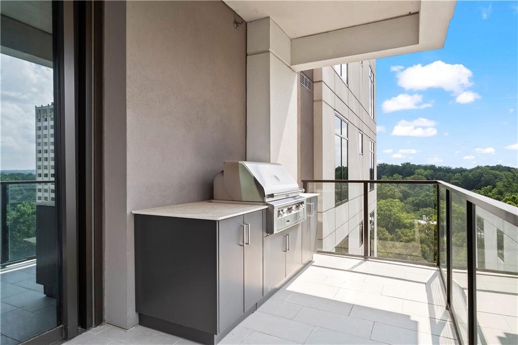 2520 Peachtree Road NW Unit 1003