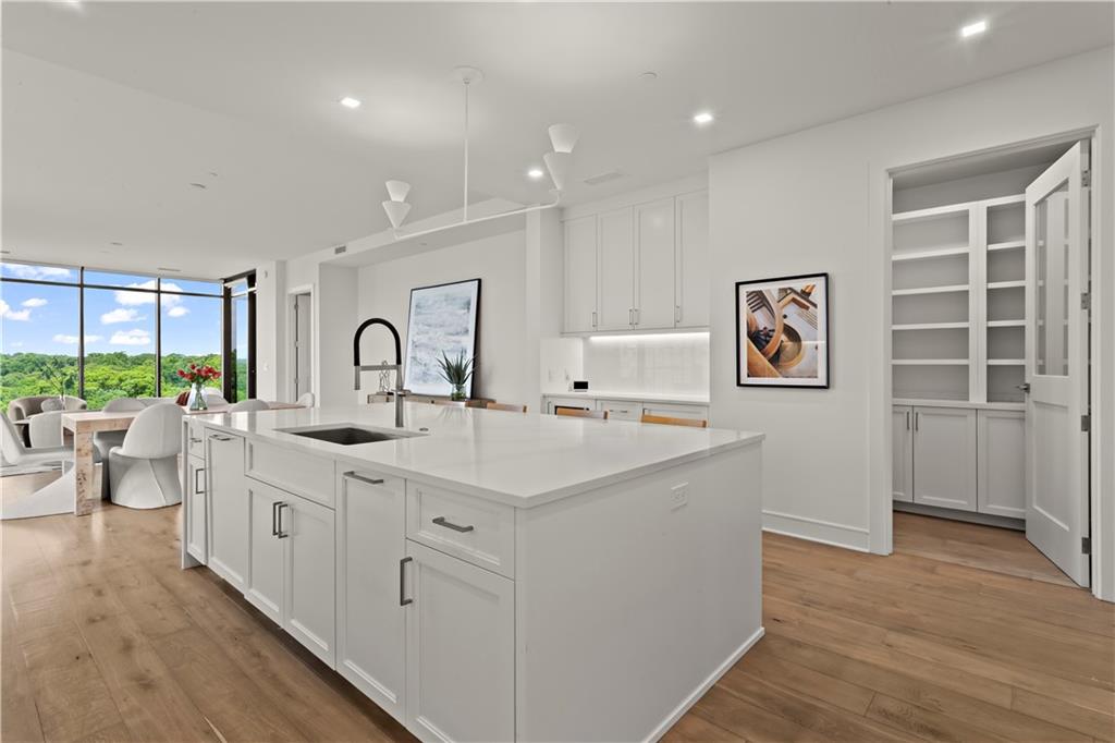 2520 Peachtree Road NW Unit 1003