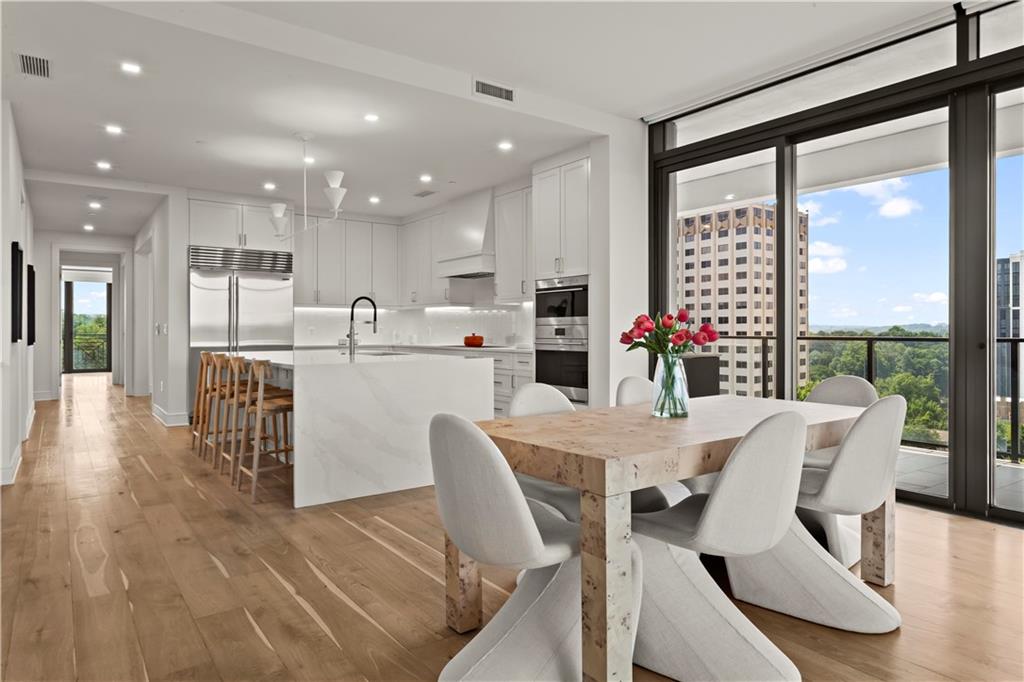 2520 Peachtree Road NW Unit 1003