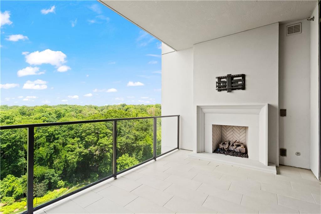 2520 Peachtree Road NW Unit 1003