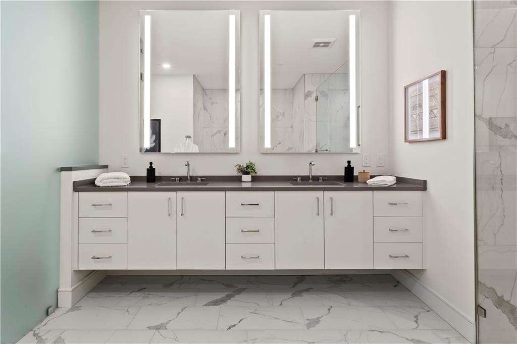 2520 Peachtree Road NW Unit 1003
