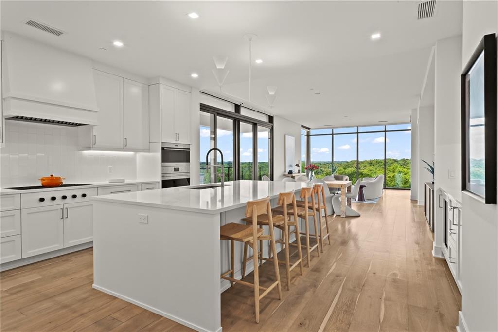 2520 Peachtree Road NW Unit 1003