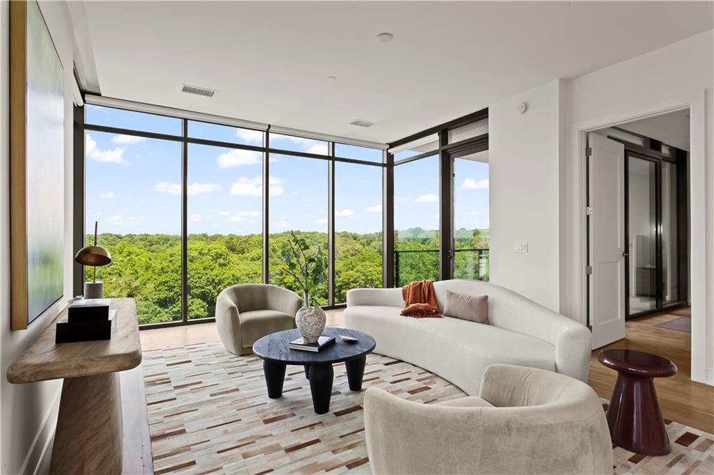 2520 Peachtree Road NW Unit 1003