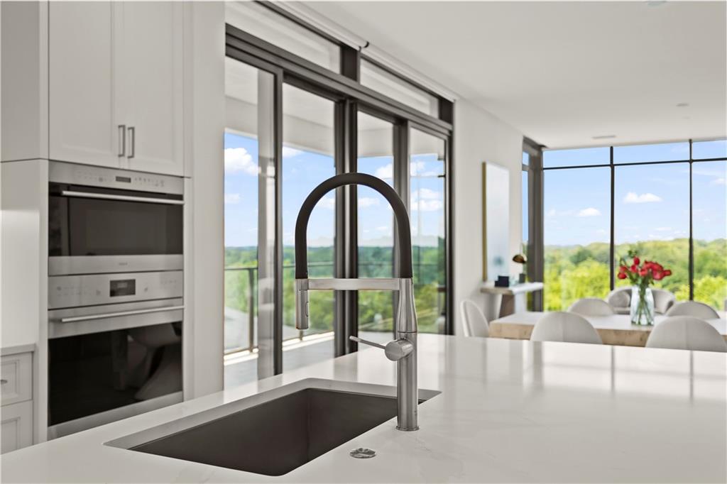 2520 Peachtree Road NW Unit 1003