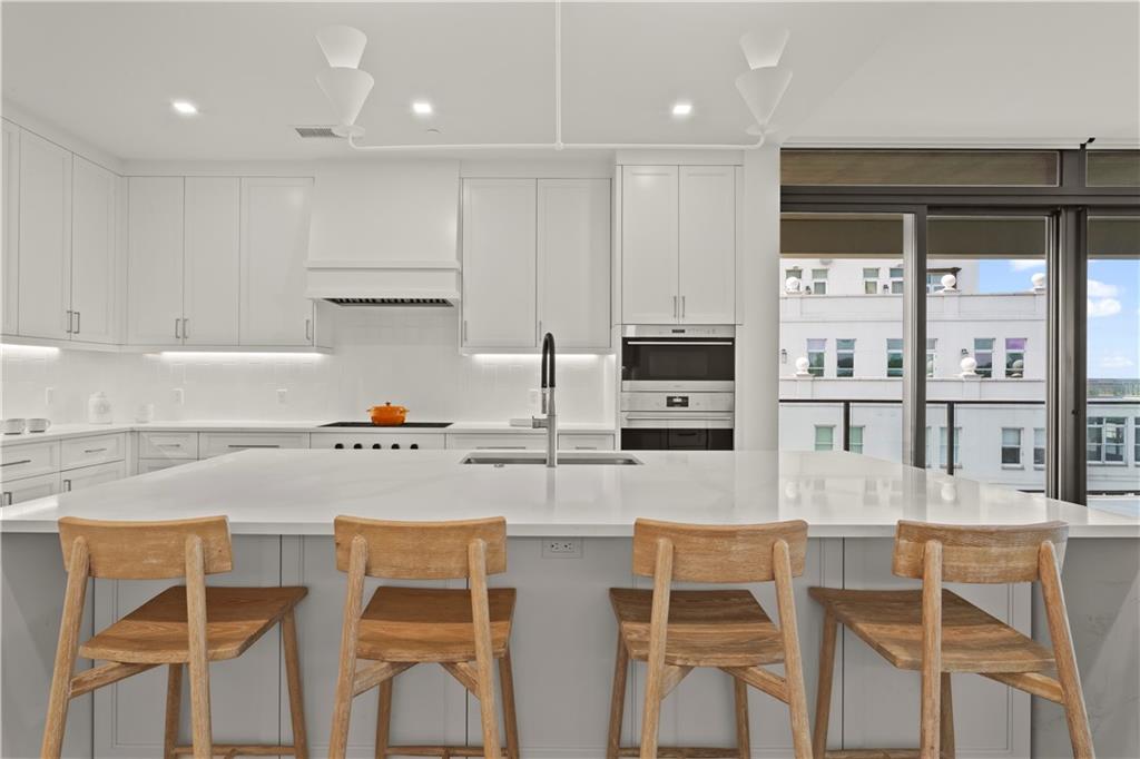 2520 Peachtree Road NW Unit 1003