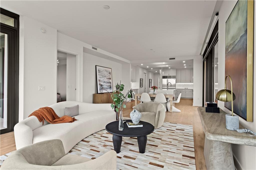 2520 Peachtree Road NW Unit 1003