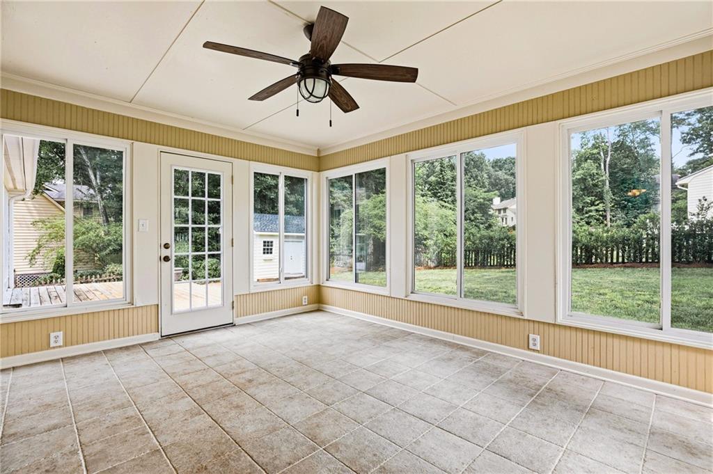 2571 Meadowglen Trail