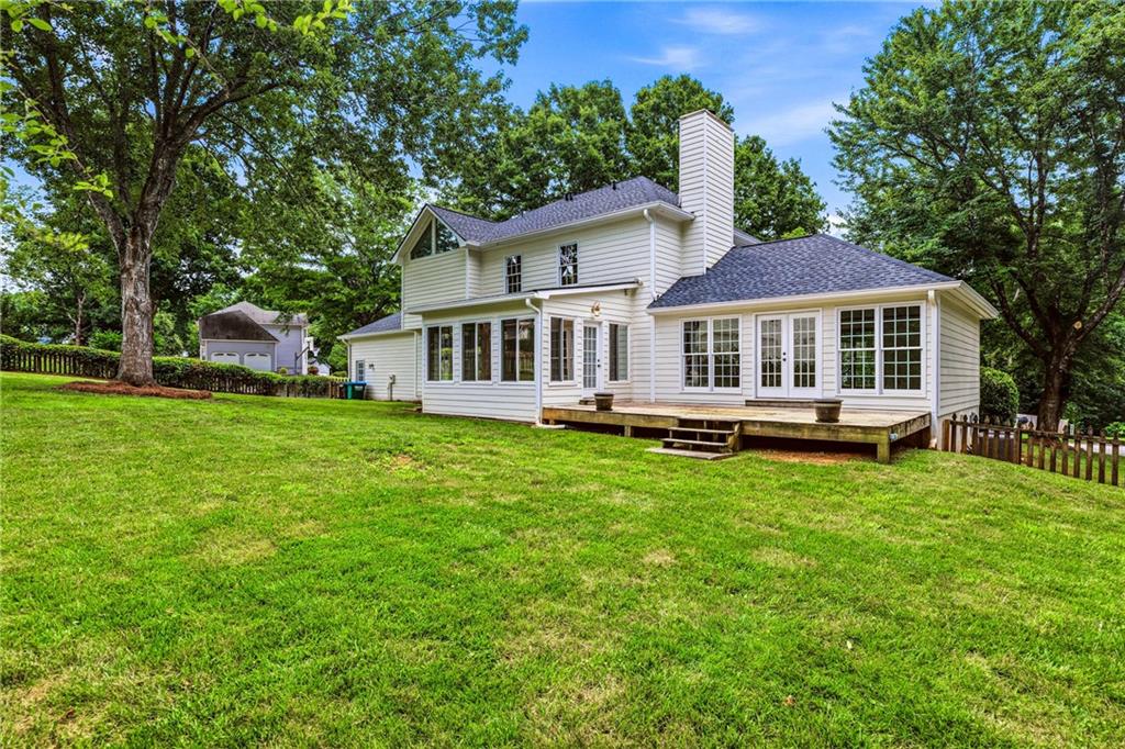 2571 Meadowglen Trail