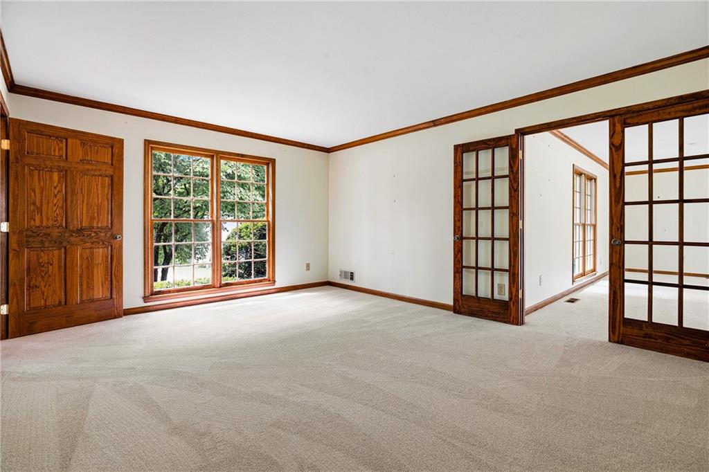 2571 Meadowglen Trail