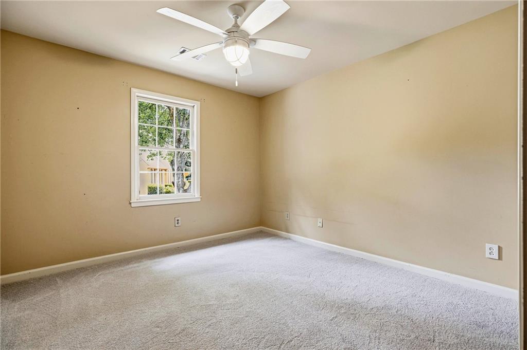 2571 Meadowglen Trail