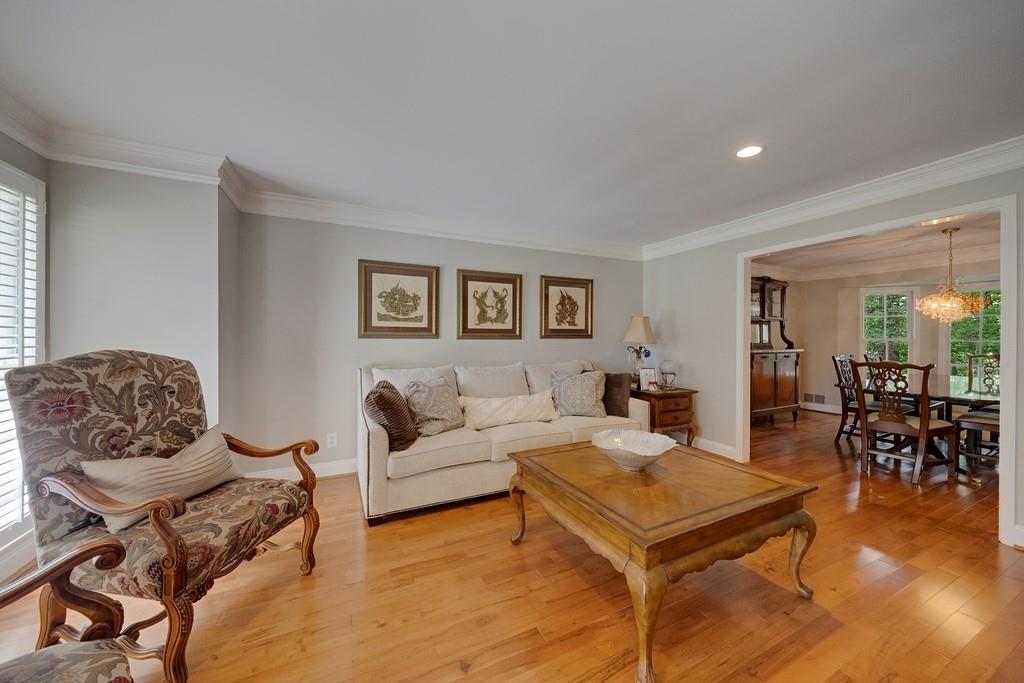 4002 Edgewood Court