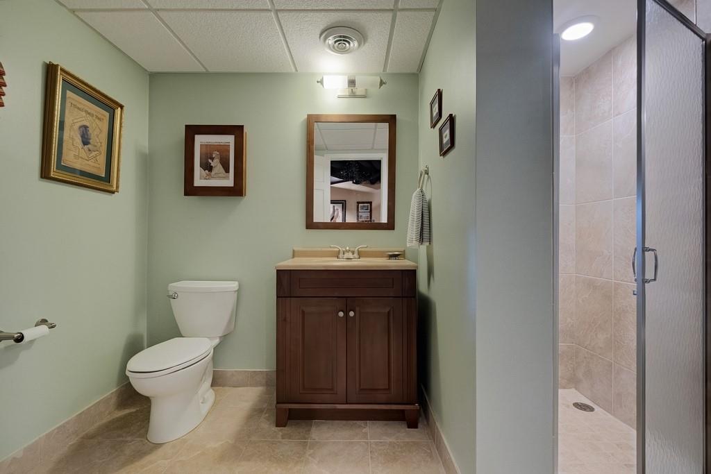 4002 Edgewood Court