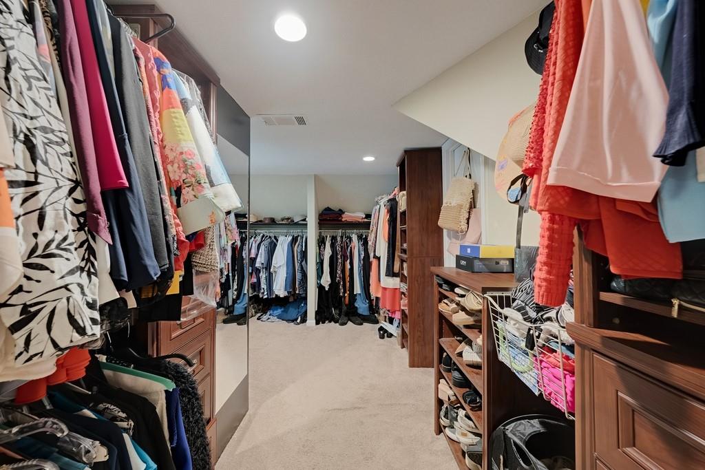 4002 Edgewood Court