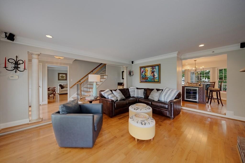 4002 Edgewood Court