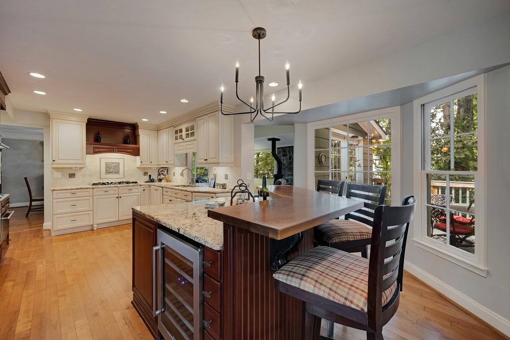 4002 Edgewood Court