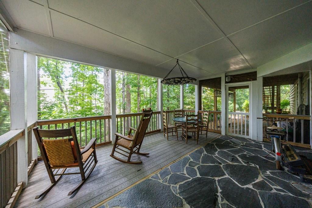 4002 Edgewood Court