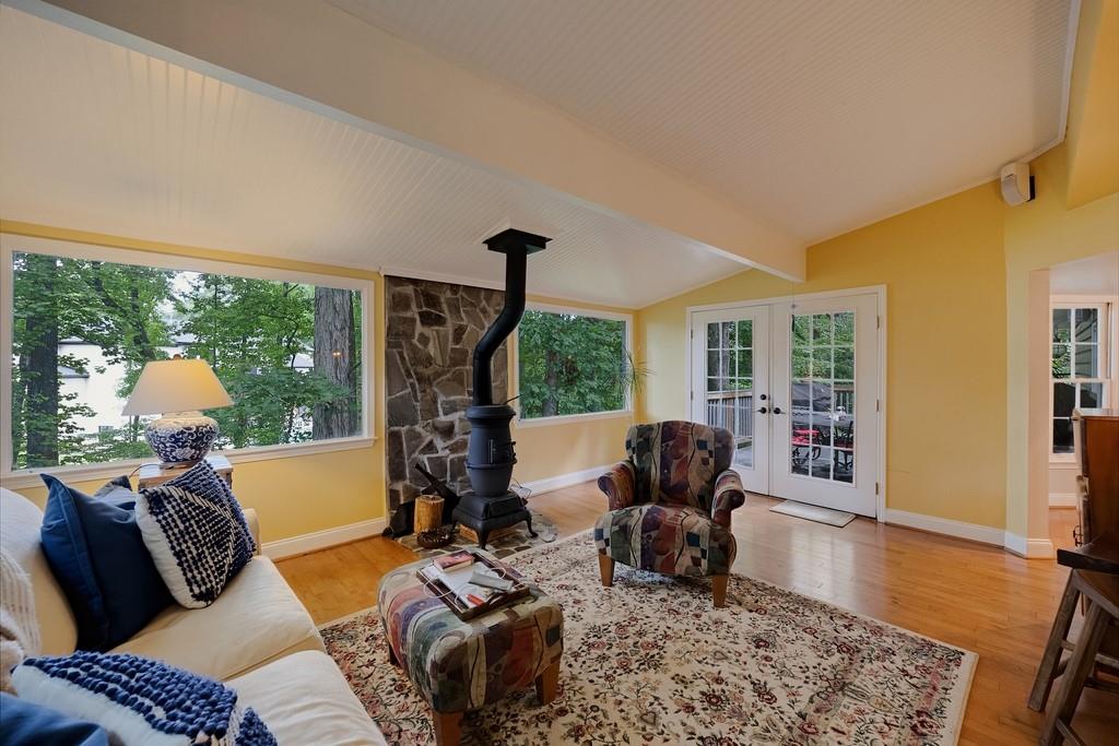 4002 Edgewood Court