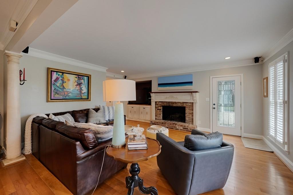 4002 Edgewood Court