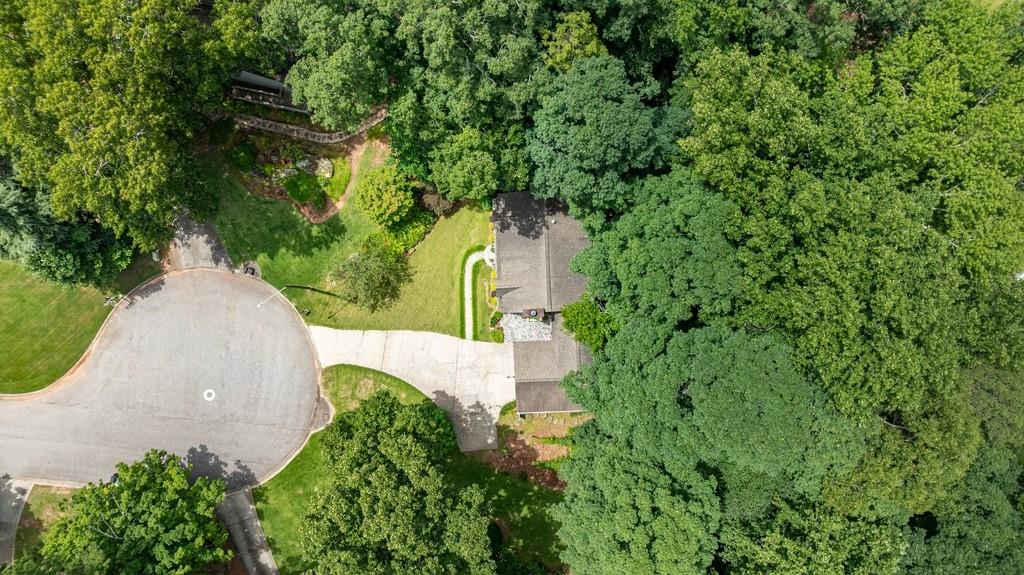 4002 Edgewood Court