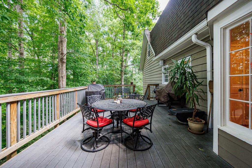 4002 Edgewood Court
