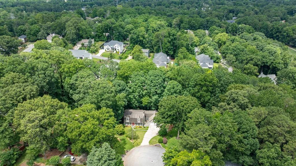 4002 Edgewood Court