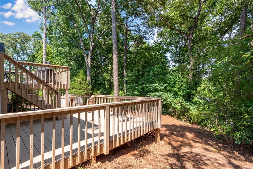 524 Summer Terrace