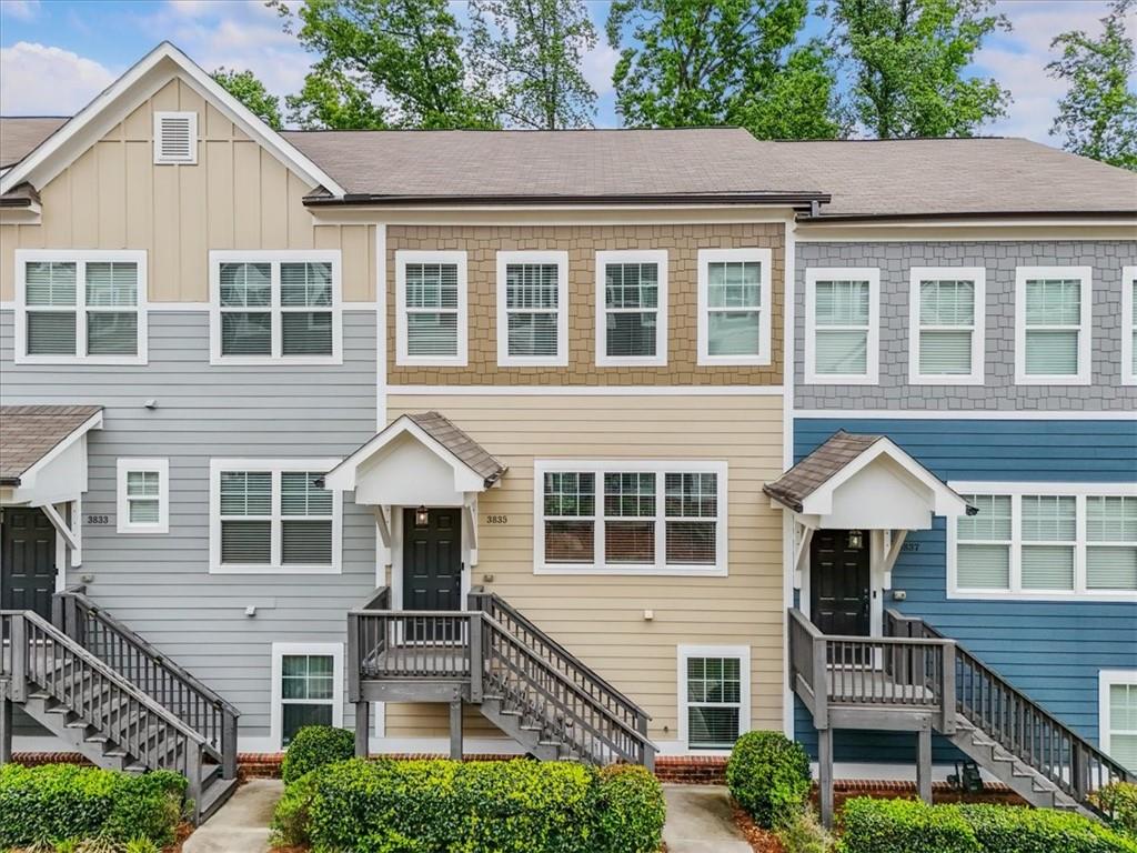 3835 Oxford Circle