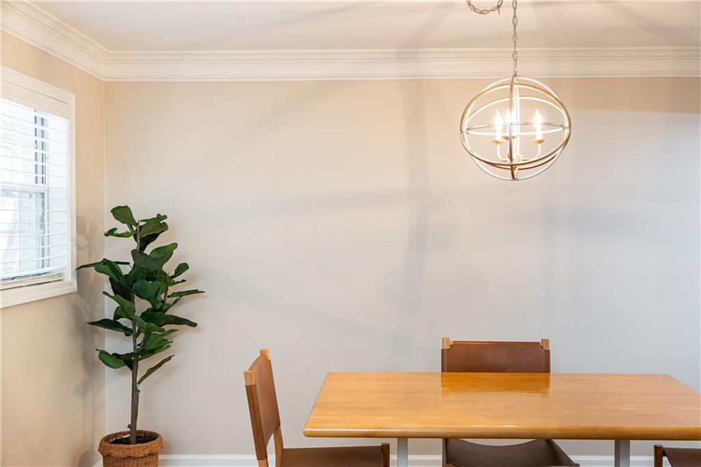 311 Peachtree Hills Avenue NE Unit 12F
