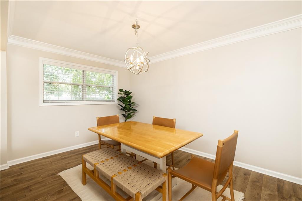 311 Peachtree Hills Avenue NE Unit 12F