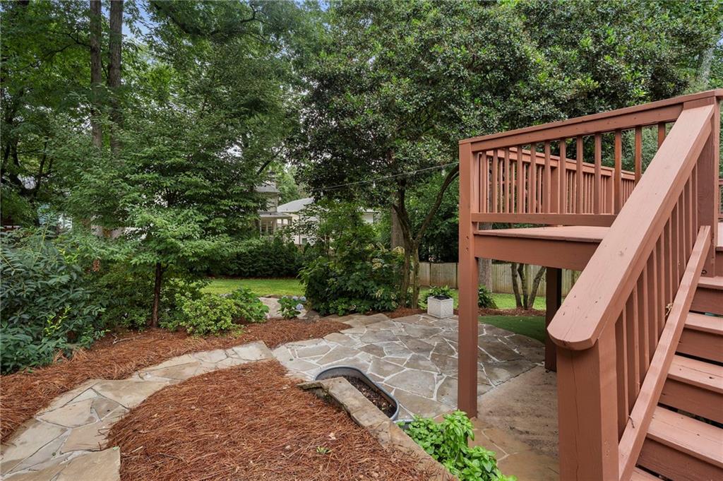 2353 Cortez Way NE