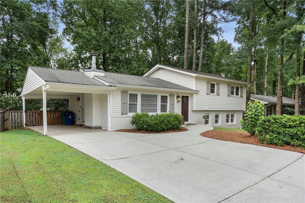 2353 Cortez Way NE