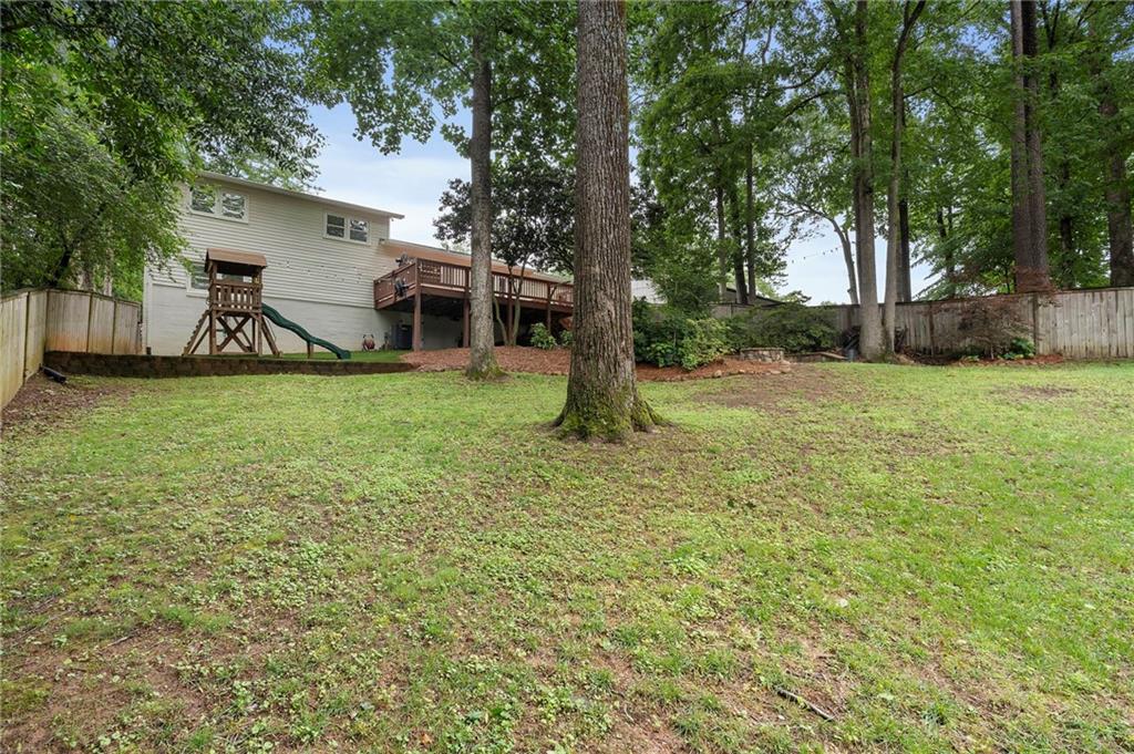 2353 Cortez Way NE