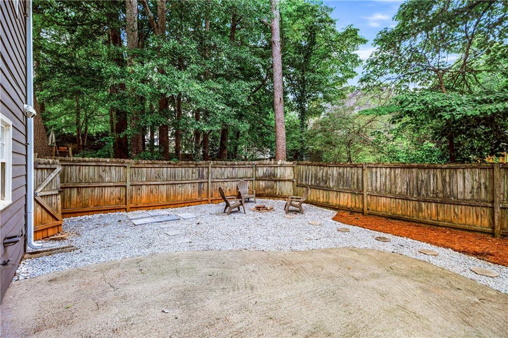 621 Radford Circle